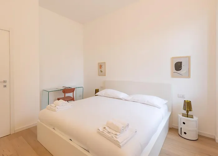 Splendido Quadrilocale Darsena - Mirable Pm *