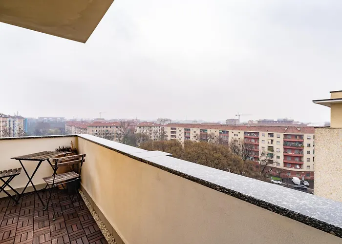 Panoramico A Porta Romana Апартаменты *