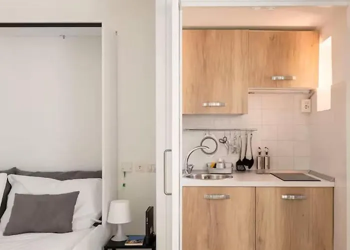 Crocetta Soprano, 10 Minuti Dal Duomo * Milán