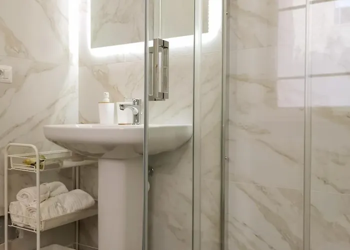 Cute A Due Passi Dalla Metro