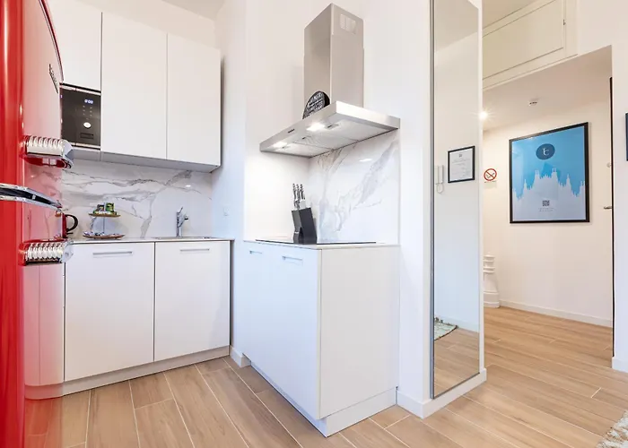 Assunta Exclusive With Balcony - Collection 公寓 *