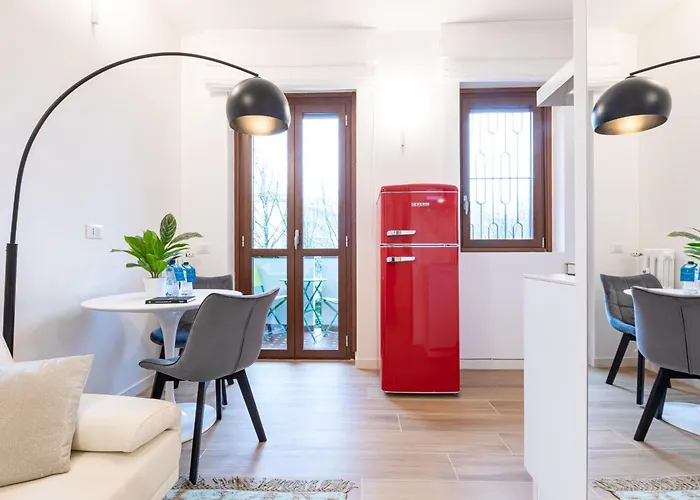 Assunta Exclusive With Balcony - Collection