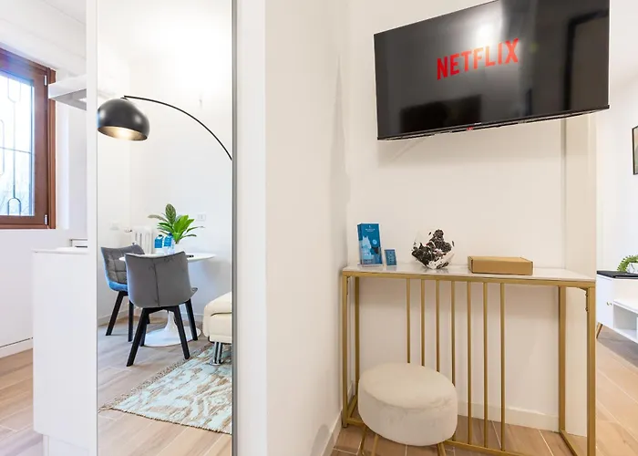 Assunta Exclusive With Balcony - Collection