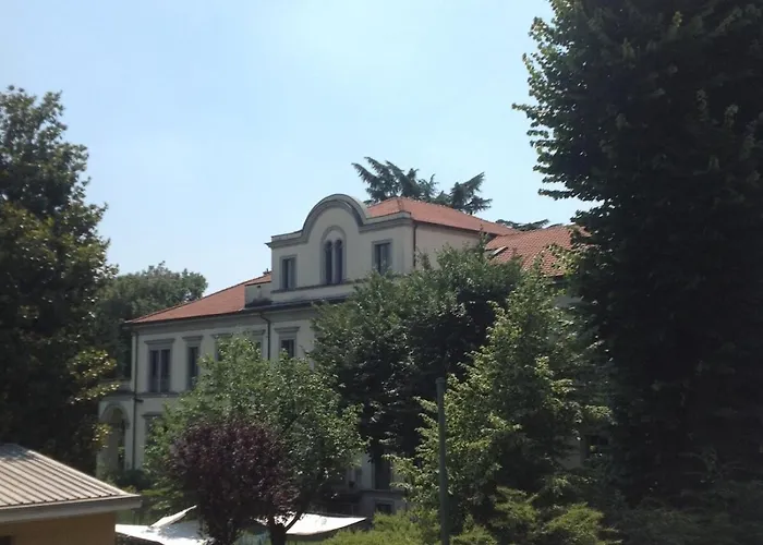 Casa Vittoria, Lovely Center Flat 아파트 밀라노