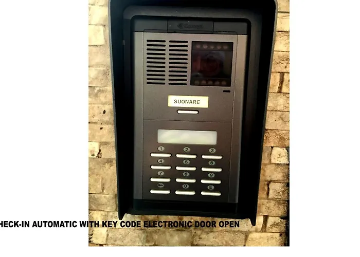 בית נופש Stylish 8-bed Near Duomo Ideal For Groups Families With Terrace Garden Parking *