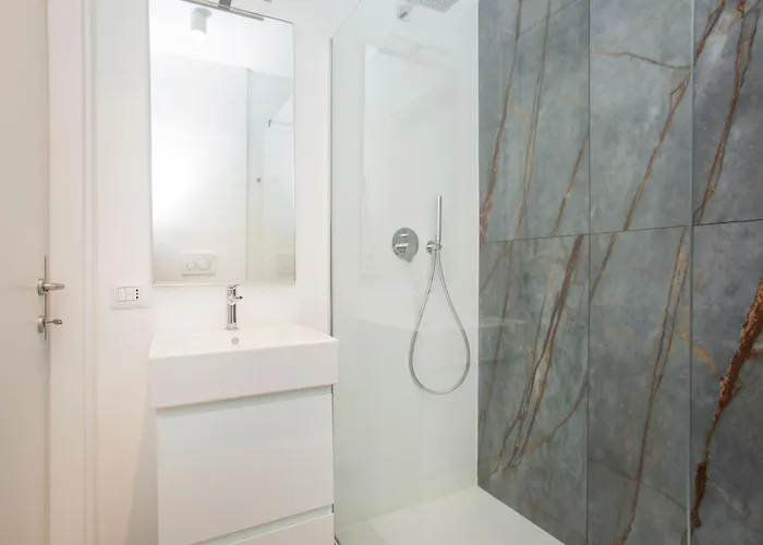 Exclusive Location, Cozy And Modern *