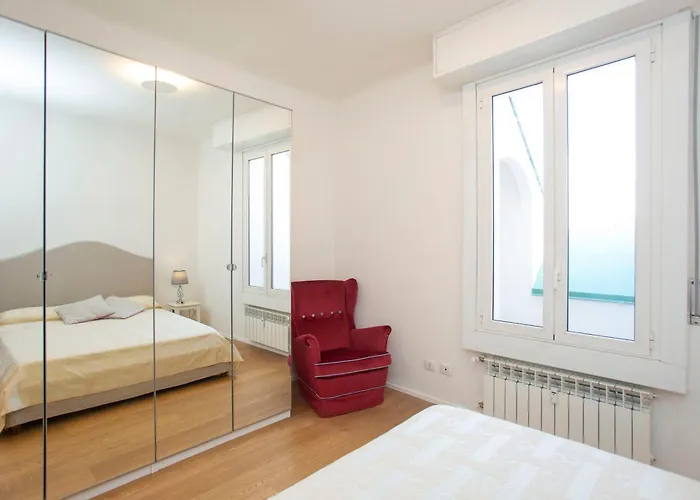 Exclusive Location, Cozy And Modern Milánó