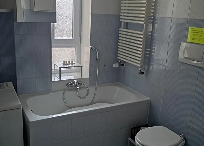 Apartmán Flores Home, Boho Chic Style & Urban Comfort Navigli, Bocconi, Centro