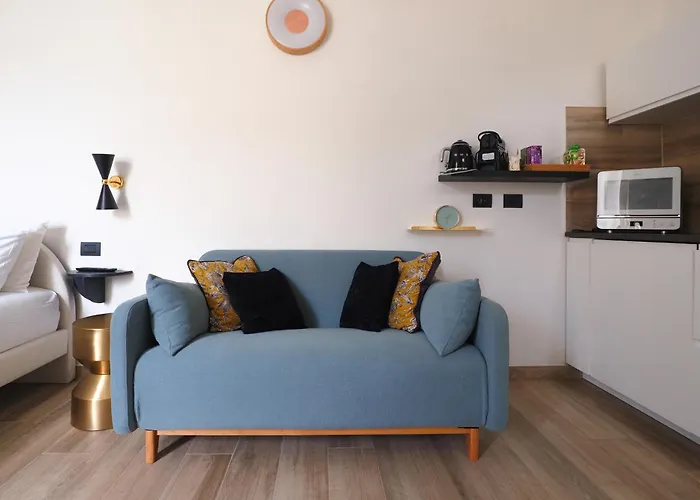 54 - Cozy - Near Metro