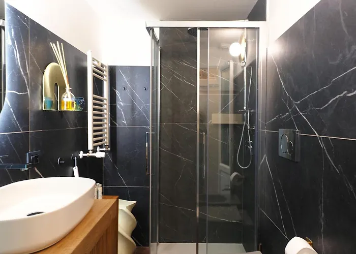 54 - Cozy - Near Metro *