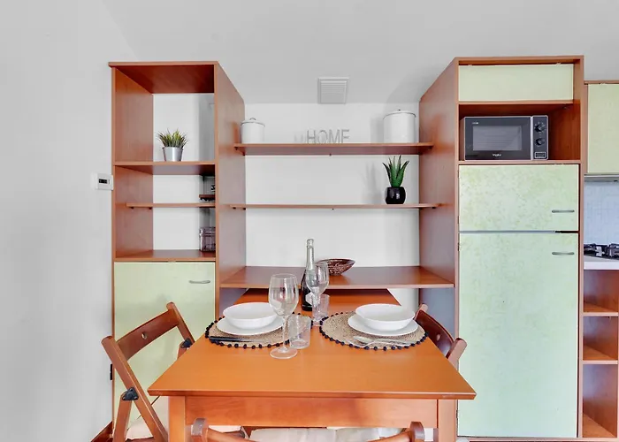 Ug10 -isola-bicocca - - -