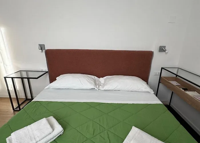 Loft Menabrea 12 アパート ミラノ