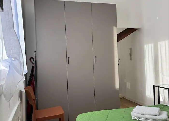 Loft Menabrea 12 アパート