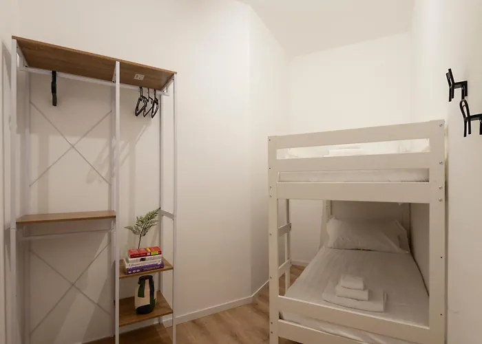 Bazzi, 49 - Bocconi * Milán