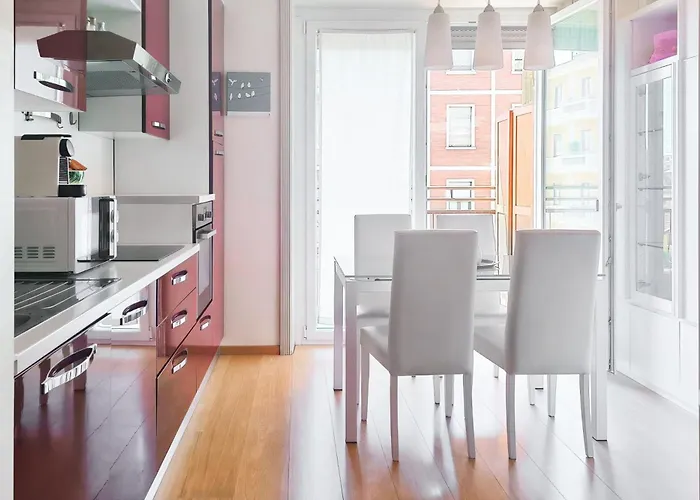 Sunny Hideaway アパート