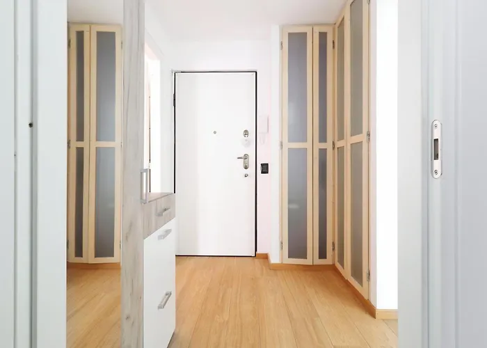 Sunny Hideaway アパート