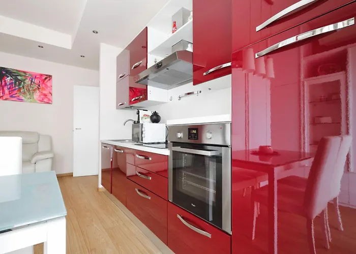 アパート Sunny Hideaway