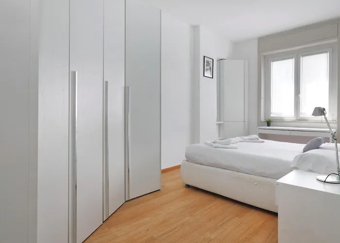 Sunny Hideaway * ミラノ