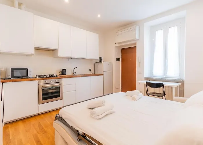 Rosolino House Porta Venezia Cozy E Wi-fi Appartamento Milano