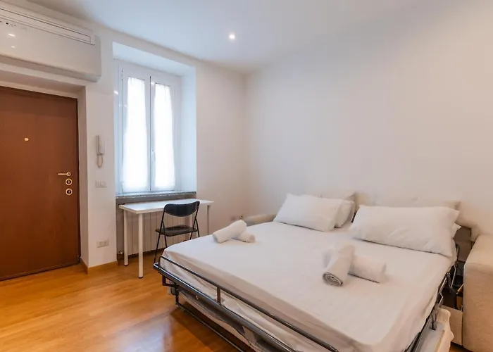 Rosolino House Porta Venezia Cozy E Wi-fi Appartamento