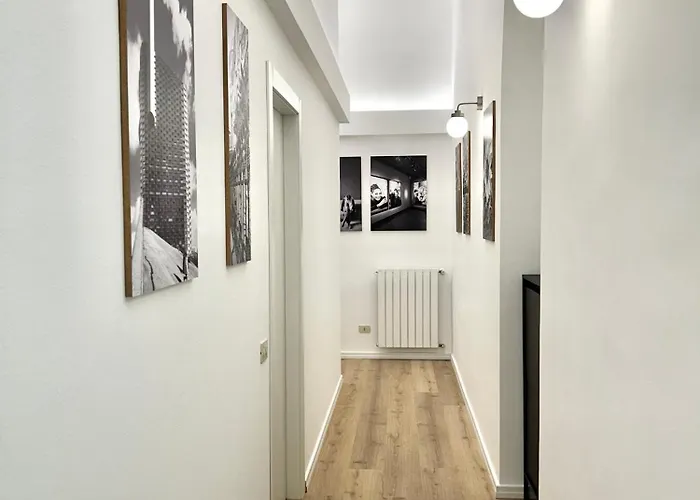 Casa Verga - Exclusive Haven Of Style And Elegance In Moscova Mailand