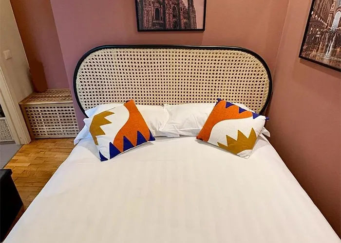 Historic Center Flat- Duomo 10m-m4 Vetra Apartment