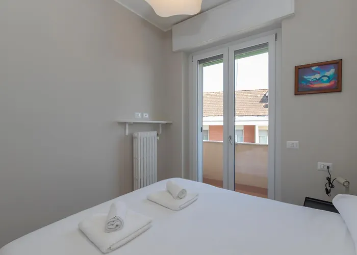 I Host - Coni Zugna 58 *