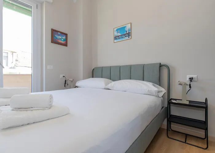 I Host - Coni Zugna 58 アパート *