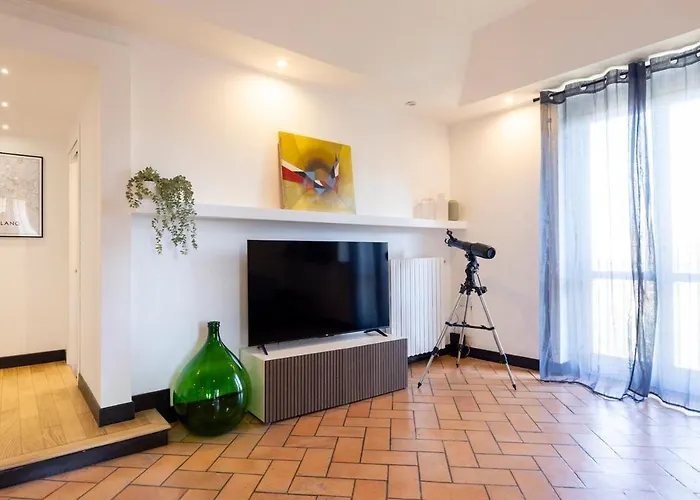 15th-century Apt, City-mxp Train Apartmán Milán