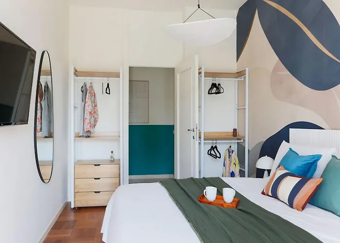 The Rent - Wonderful Multi-bedroom With Terrace In The Area Of Colonne Di San Lorenzo Apartmán