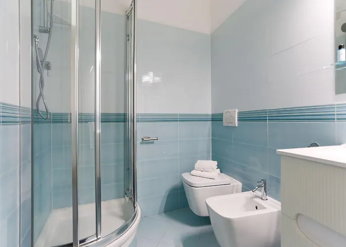 Apartmán The Rent - Wonderful Multi-bedroom With Terrace In The Area Of Colonne Di San Lorenzo