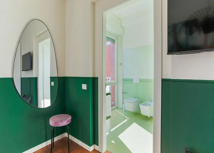 The Rent - Wonderful Multi-bedroom With Terrace In The Area Of Colonne Di San Lorenzo Apartmán *