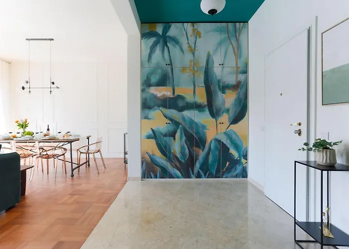 דירה The Rent - Wonderful Multi-bedroom With Terrace In The Area Of Colonne Di San Lorenzo