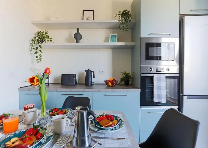 Apartmán The Rent - Wonderful Multi-bedroom With Terrace In The Area Of Colonne Di San Lorenzo