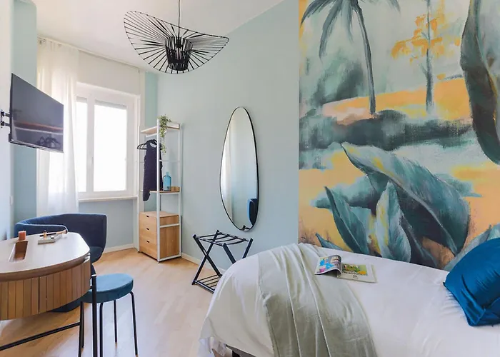 The Rent - Wonderful Multi-bedroom With Terrace In The Area Of Colonne Di San Lorenzo Apartmán