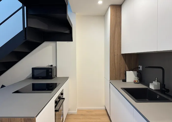 Urban Design Loft Ceroni 5 Daire Milano