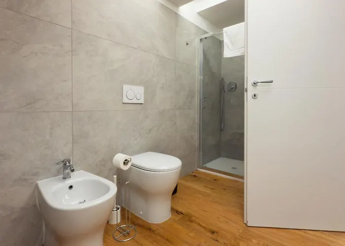 Modern Flat - Via De Sanctis 61 Metro & Wifi شقة *