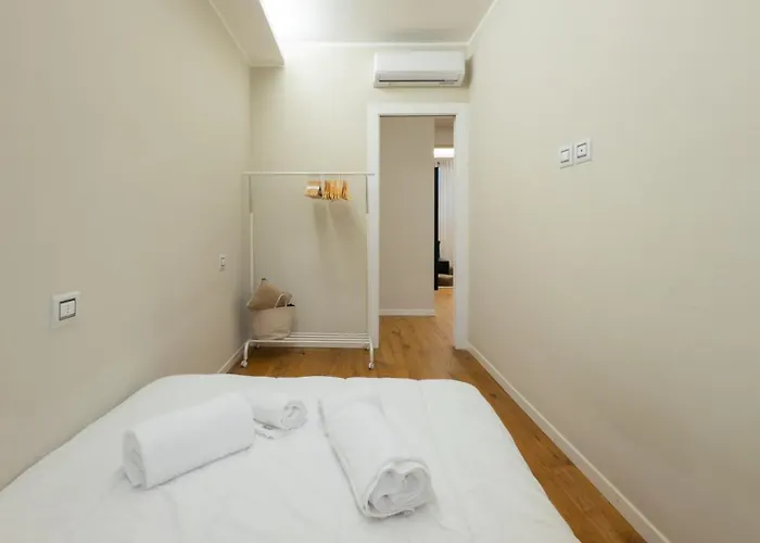 Modern Flat - Via De Sanctis 61 Metro & Wifi