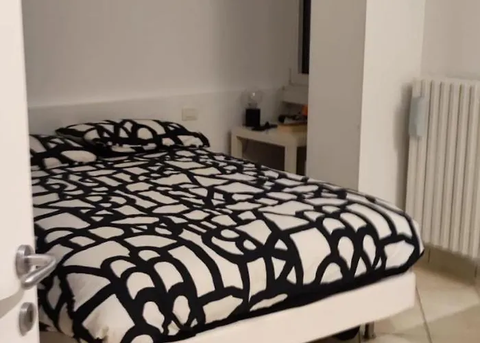 Apartment Loreto - Vicino Metro M1 Ed M2 *