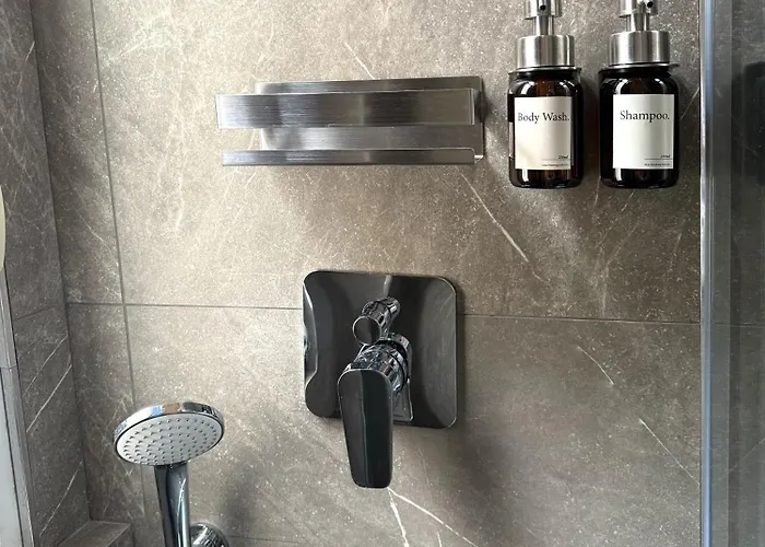 Casa D'artista - Art Experience - Metro M1- Ac- Wifi