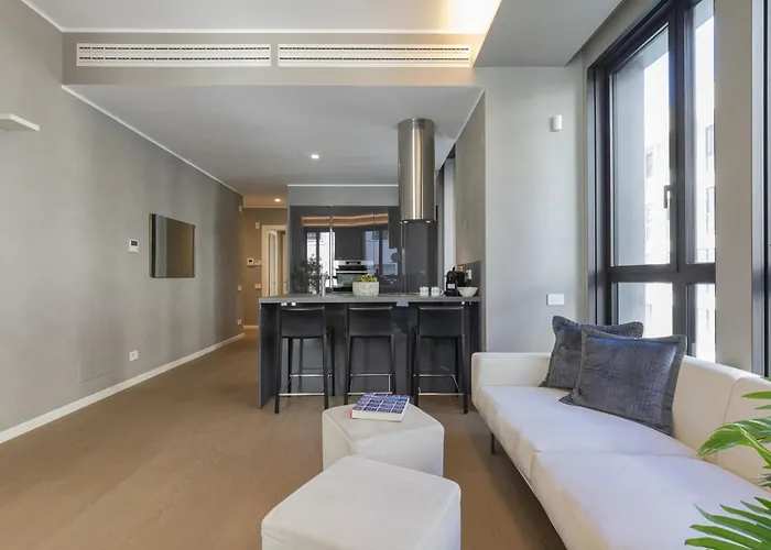 Appartamento San Babila Duomo View With Shared Rooftop Terrace