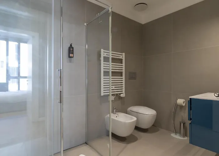 San Babila Duomo View With Shared Rooftop Terrace