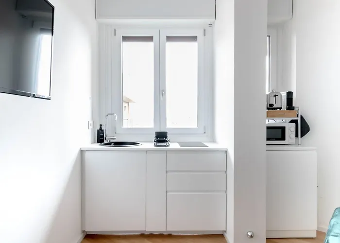 Apartment Design 39 - Metropolitana M4 - Aeroporto Linate