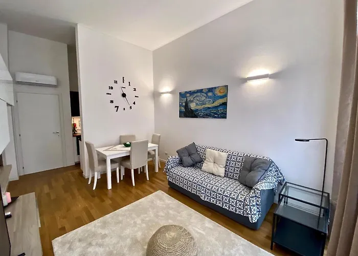 Fifty Eight Repubblica * ميلان