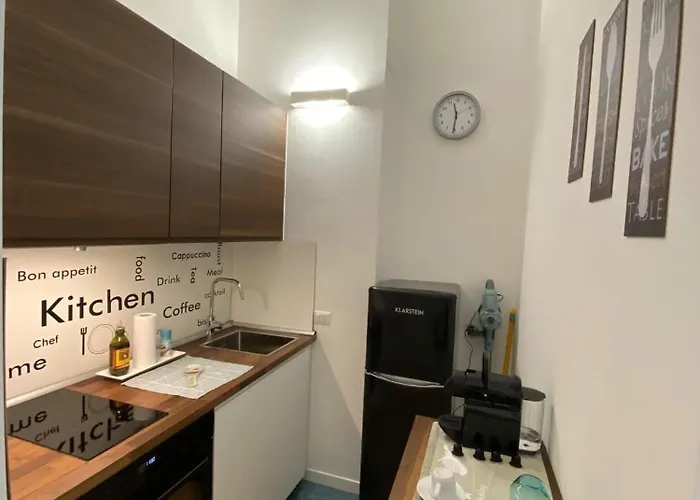 Fifty Eight Repubblica Apartment Milan