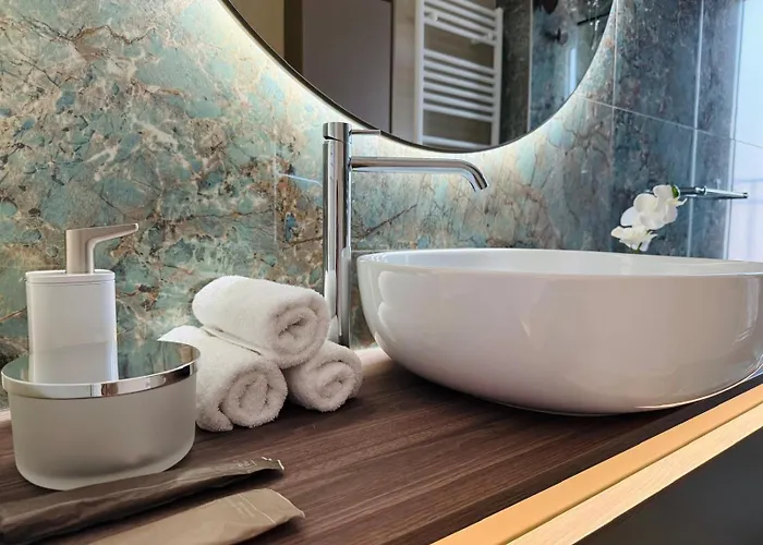 Apartmán Casa Estia - Mico, Fiera Milano, Citylife, San Siro, Metro 2 Min - Refined Historic Milán
