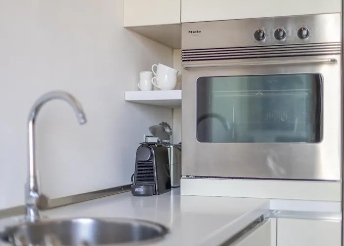 La Vista Sulla Citta - 8vo Piano Attico Mozzafiato * Mediolan