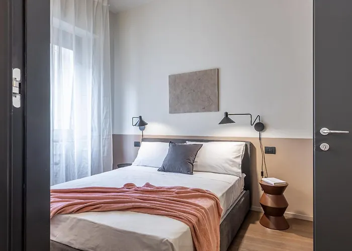 Zuretti Modern Comfort Near Station * Milan