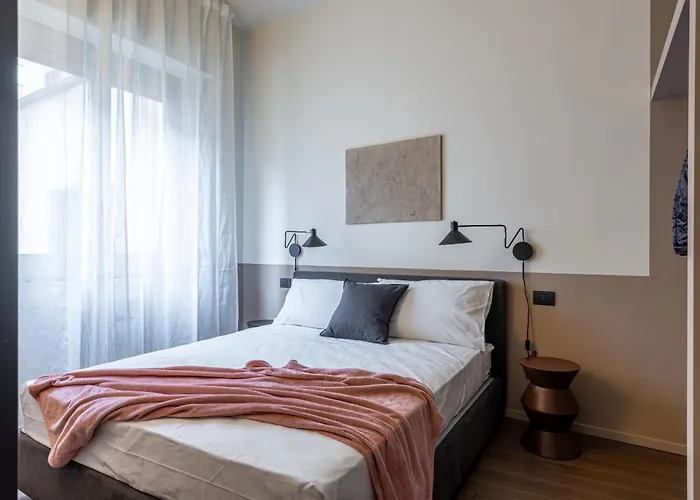 Zuretti Modern Comfort Near Station *