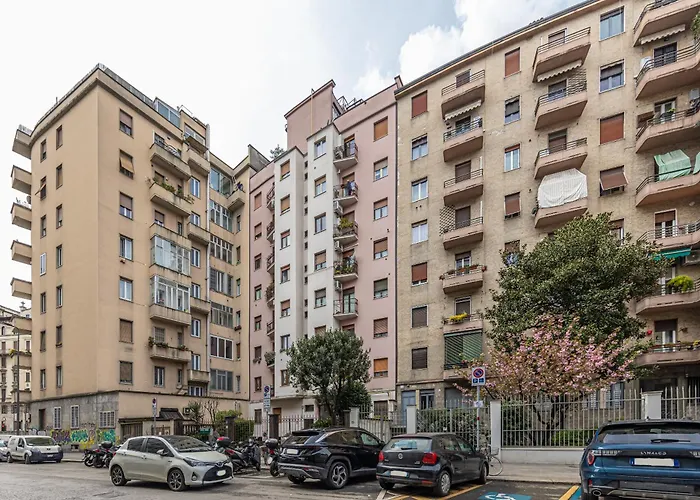 Zuretti Modern Comfort Near Station Appartamento Milano